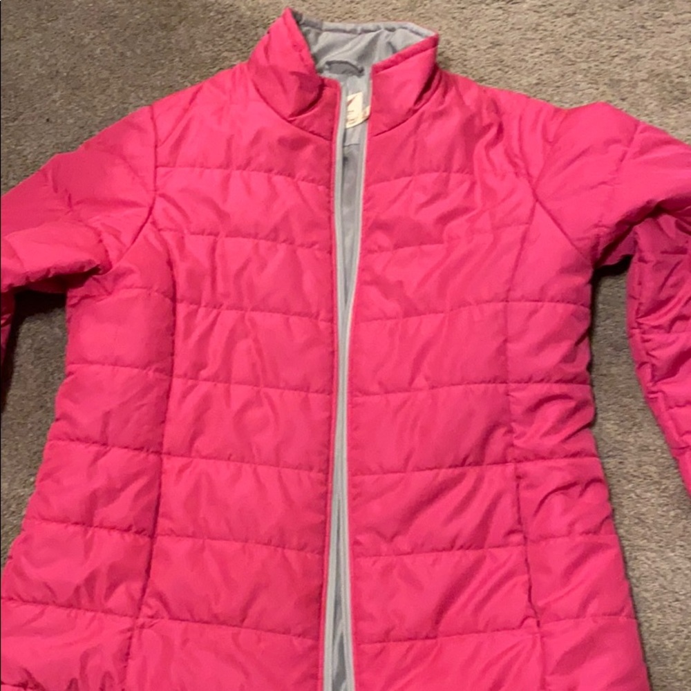 Women’s pink puffer jacket